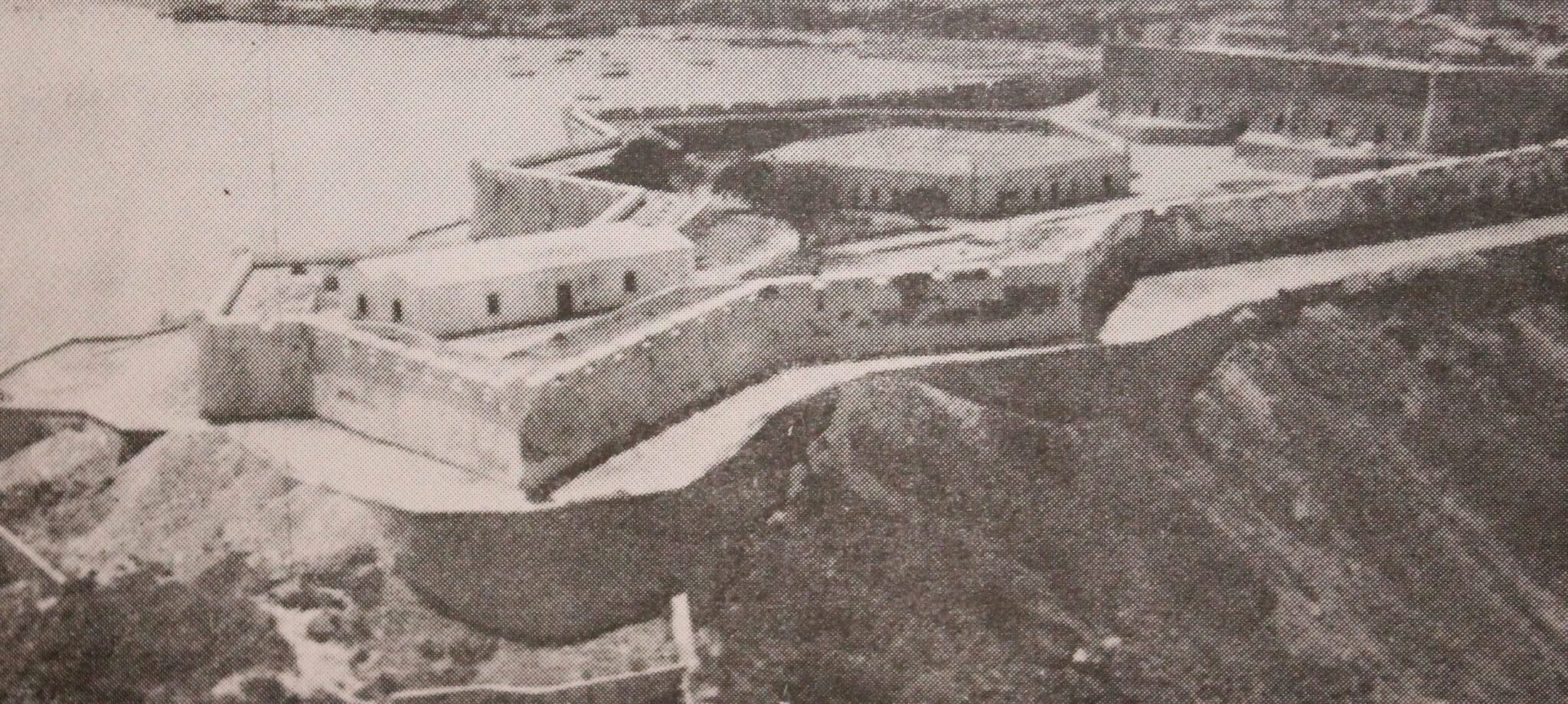 Historical aerial illustration of the Fortaleza de São Miguel in Luanda.